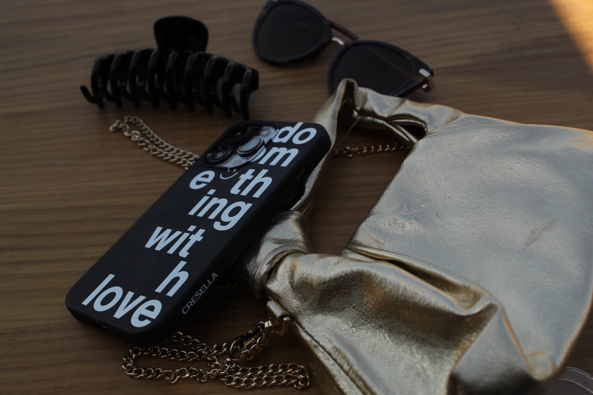 Funda Móvil - Do Something With Love BLACK